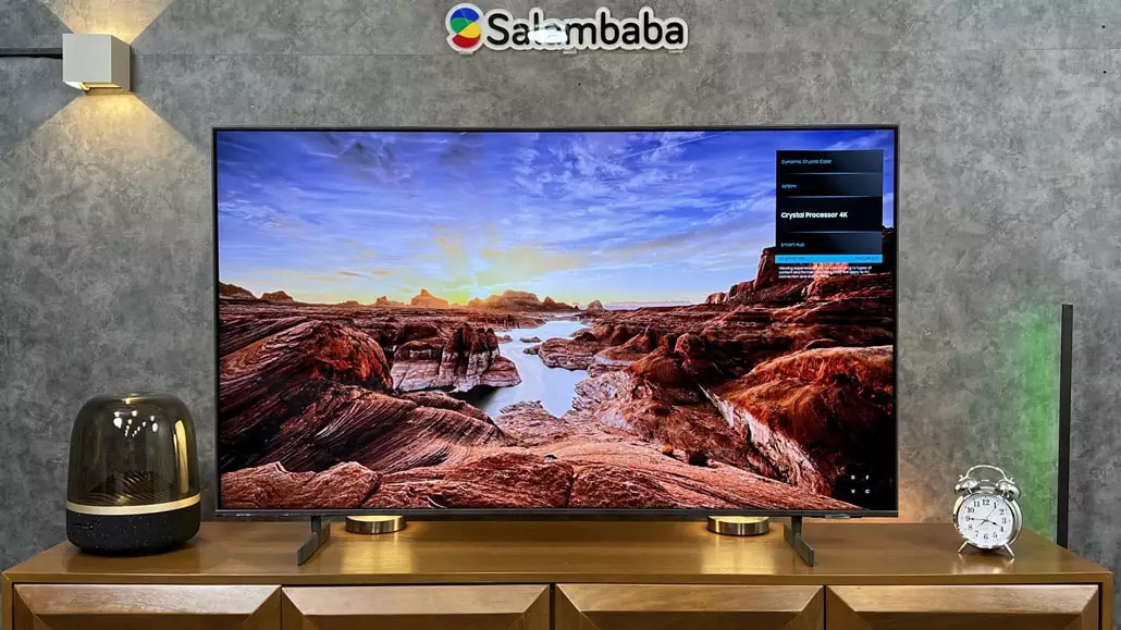 تلویزیون سامسونگ CU8000